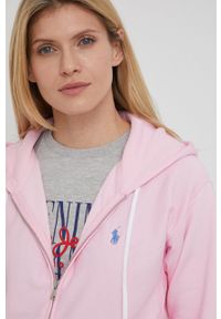 Polo Ralph Lauren bluza 211780303013 damska kolor różowy z kapturem gładka. Okazja: na co dzień. Typ kołnierza: kaptur, polo. Kolor: różowy. Materiał: dzianina. Wzór: gładki. Styl: casual #3