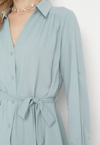 Born2be - Niebieska Rozpinana Sukienka Koszulowa z Regulowanymi Rękawami Grimoire. Kolor: niebieski. Typ sukienki: koszulowe. Styl: elegancki, wizytowy #7