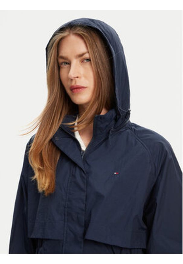 TOMMY HILFIGER - Tommy Hilfiger Wiatrówka WW0WW46444 Granatowy Relaxed Fit. Kolor: niebieski. Materiał: syntetyk