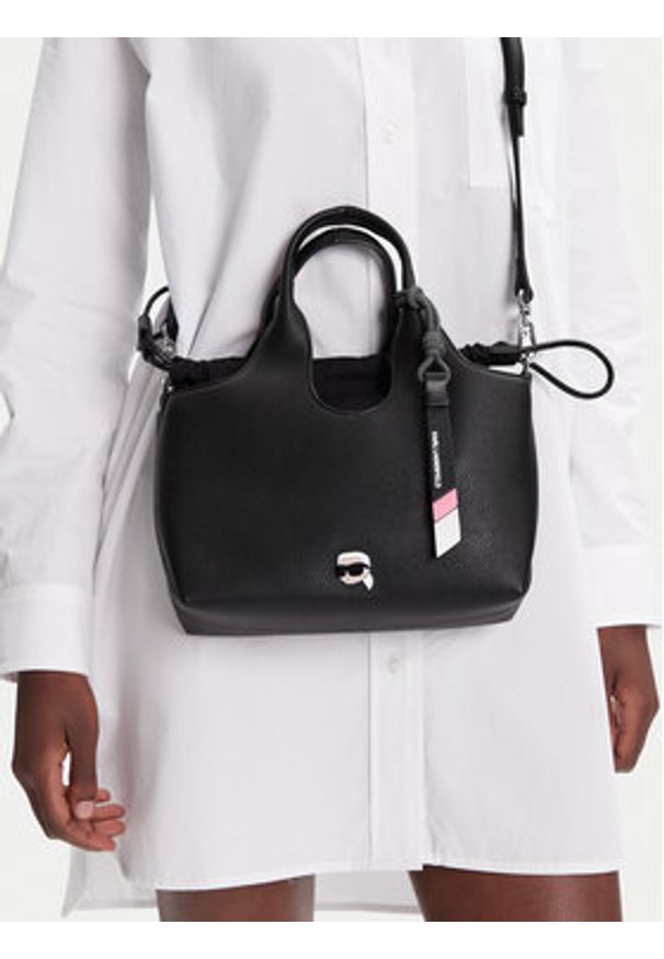 Karl Lagerfeld - KARL LAGERFELD Torebka A3W30098 Czarny. Kolor: czarny. Materiał: skórzane