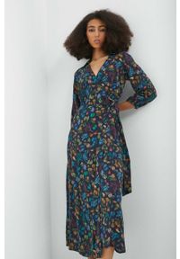 medicine - Medicine sukienka midi rozkloszowana. Materiał: tkanina. Typ sukienki: rozkloszowane. Długość: midi #1