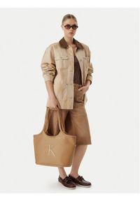 Calvin Klein Torebka Bold Ck LV04F3562G Beżowy. Kolor: beżowy. Materiał: skórzane #1