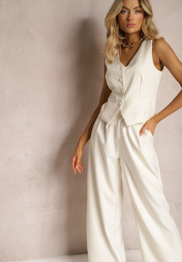 Renee - Jasnobeżowy Komplet Garniturowy Kamizelka na Guziki i Szerokie Spodnie Palazzo Pioral. Kolor: beżowy