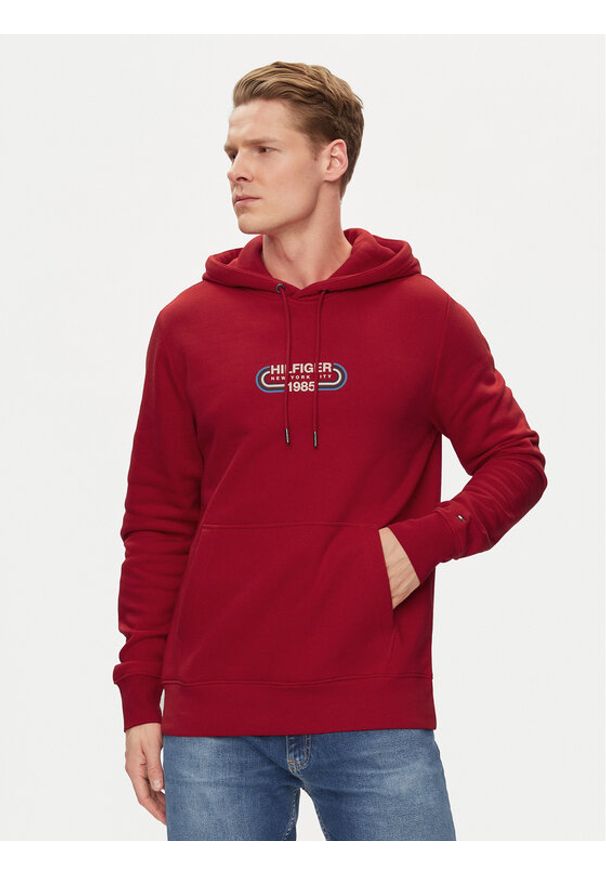 TOMMY HILFIGER - Tommy Hilfiger Bluza Track Graphic MW0MW34445 Czerwony Regular Fit. Kolor: czerwony. Materiał: bawełna