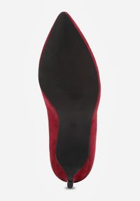 Born2be - Bordowe Klasyczne Czółenka na Szpilce Ovirissa. Okazja: na spotkanie biznesowe, do pracy. Kolor: czerwony. Materiał: futro. Wzór: aplikacja. Obcas: na szpilce. Styl: klasyczny #6