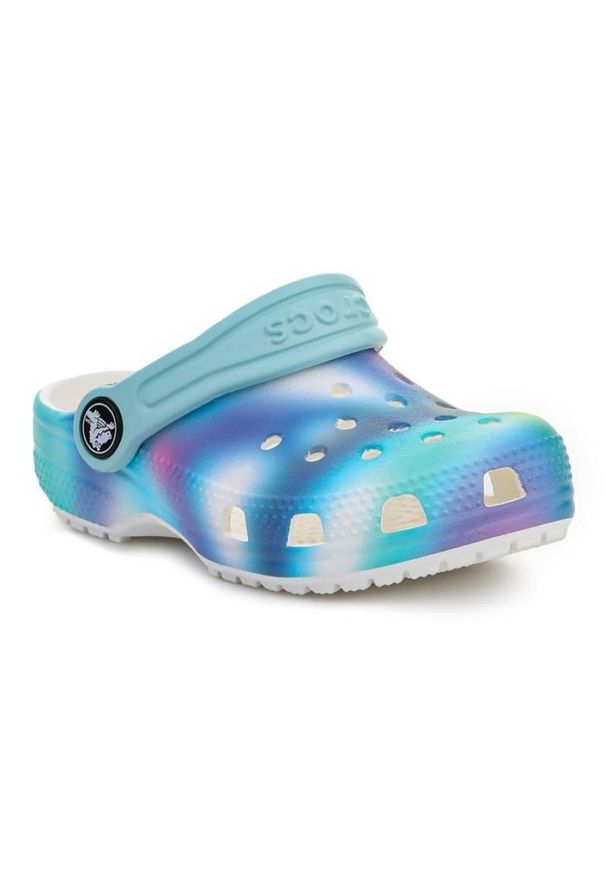 Klapki Crocs Classic Solarized Kids Clog T 207588-94S niebieskie. Okazja: na co dzień. Kolor: niebieski. Materiał: syntetyk. Sezon: lato. Styl: młodzieżowy, casual