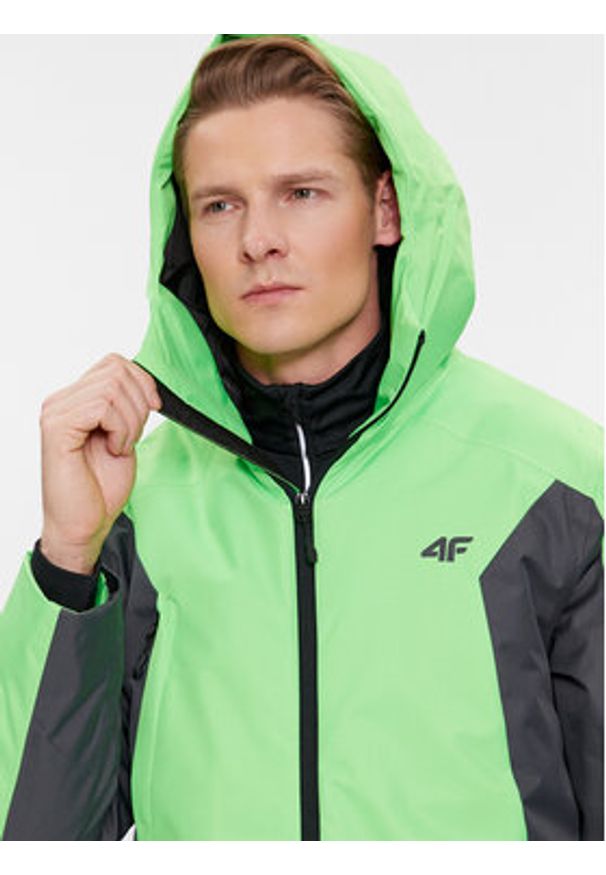 4f - 4F Kurtka narciarska 4FAW23TTJAM306 Zielony Regular Fit. Kolor: zielony. Materiał: syntetyk. Sport: narciarstwo