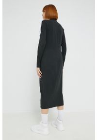 adidas Originals sukienka kolor czarny midi dopasowana. Kolor: czarny. Materiał: bawełna, dzianina. Długość rękawa: długi rękaw. Typ sukienki: dopasowane. Długość: midi #4