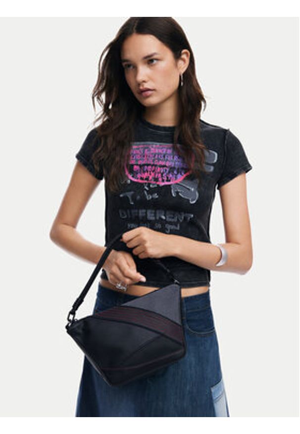 Desigual Torebka 25SAXPC7 Czarny. Kolor: czarny. Materiał: skórzane