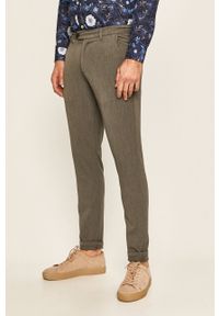 Tailored & Originals - Spodnie. Kolor: szary. Materiał: dzianina, tkanina