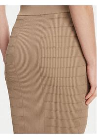 Guess Spódnica ołówkowa W5YD66 Z0130 Brązowy Slim Fit. Kolor: brązowy. Materiał: wiskoza #5