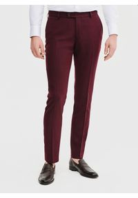 Pako Lorente - PAKO LORENTE – Spodnie garniturowe w kolorze bordowym. Okazja: na wesele, na co dzień, na ślub cywilny. Kolor: czerwony. Materiał: poliester, wiskoza, elastan. Styl: casual, elegancki