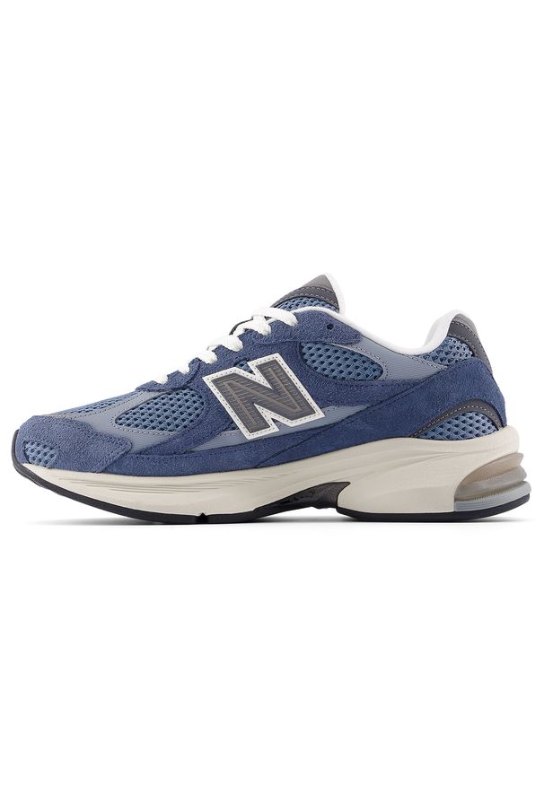 Buty unisex New Balance ABZORB U2010WNV – niebieskie. Kolor: niebieski. Materiał: guma, zamsz. Szerokość cholewki: normalna. Sezon: lato. Sport: bieganie