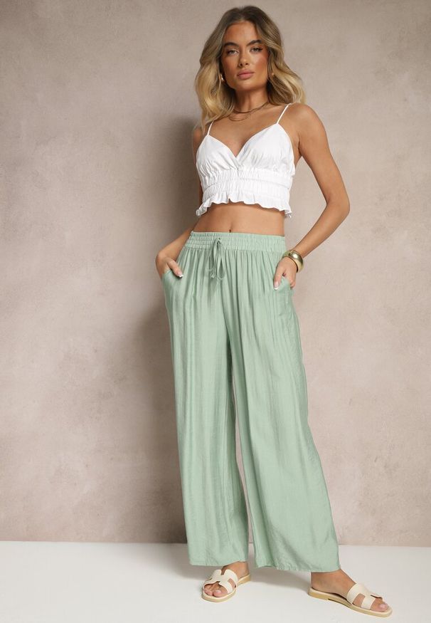 Renee - Miętowe Spodnie Typu Palazzo o Szerokim Kroju High Waist Ozdobione Wiązaniem Yaslevia. Okazja: na co dzień. Stan: podwyższony. Kolor: zielony. Wzór: aplikacja. Styl: casual, elegancki