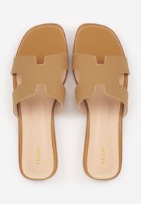 Renee - Beżowe Klapki VICES Basic z Ozdobnymi Wycięciami i Ściętym Noskiem Selestte. Okazja: na co dzień. Kolor: beżowy. Materiał: jeans. Sezon: lato. Styl: casual #9