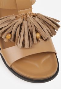 Renee - Beżowe Boho Sandały VICES z Ozdobnymi Koralikami i Frędzlami Eluthera. Zapięcie: klamry. Kolor: beżowy. Sezon: lato. Styl: boho #6