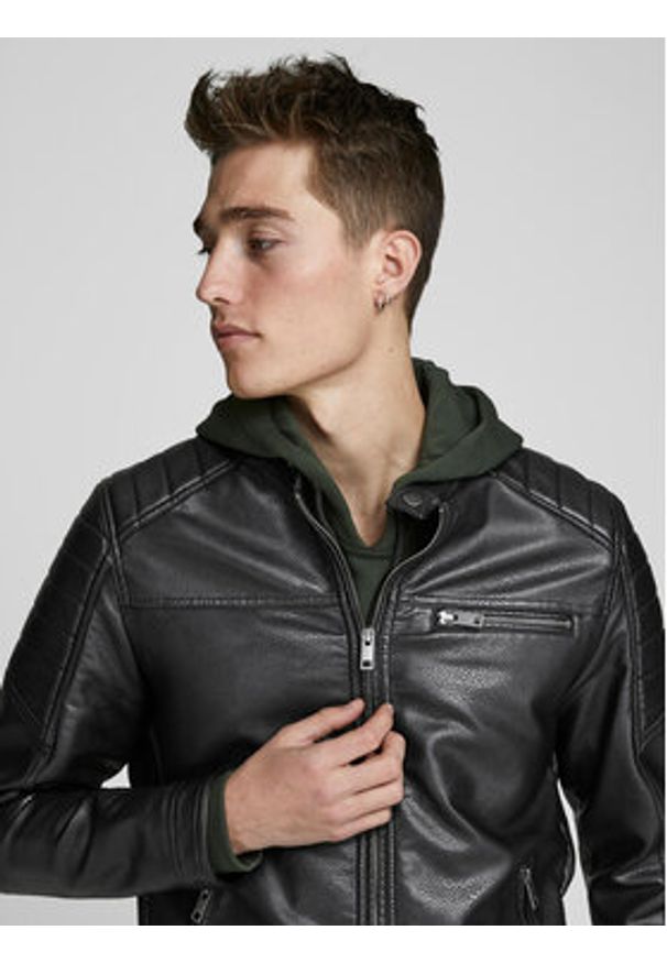 Jack & Jones Kurtka z imitacji skóry Rocky 12147218 Czarny Regular Fit. Kolor: czarny. Materiał: skóra