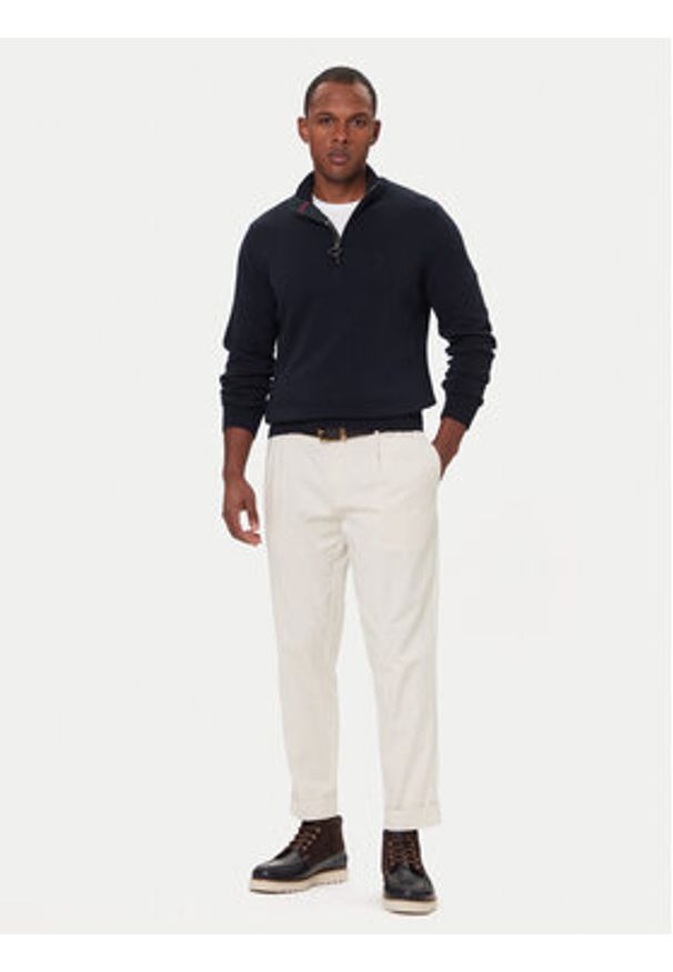 Barbour Sweter Half Zip MKN1074NY91 Granatowy Regular Fit. Kolor: niebieski. Materiał: bawełna