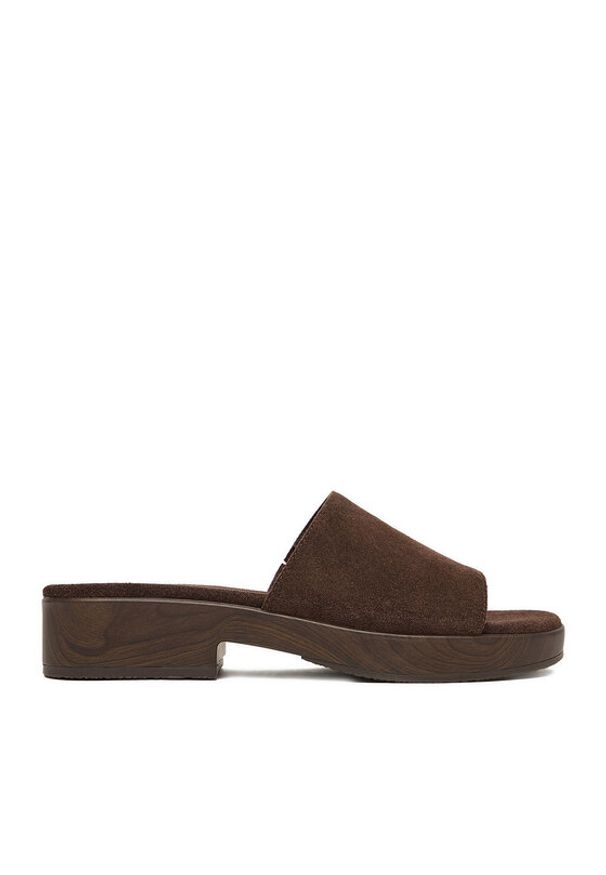 Gino Rossi - GINO ROSSI Klapki EO-LZRL0558-84 Brązowy. Kolor: brązowy. Materiał: zamsz, skóra