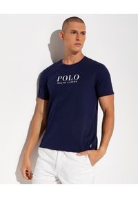 Ralph Lauren - RALPH LAUREN - Granatowa koszulka z nadrukiem Slim Fit. Typ kołnierza: polo. Kolor: niebieski. Materiał: jersey. Długość rękawa: krótki rękaw. Wzór: nadruk. Styl: klasyczny #1