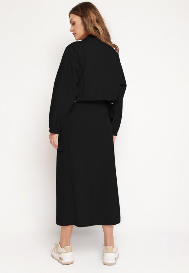 Born2be - Czarny Komplet Casualowy Bluza z Suwakiem i Stójką oraz Spódnica z Kieszeniami Hettora. Kolor: czarny