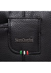 Nero Giardini Saszetka E242501U Czarny. Kolor: czarny. Materiał: skóra