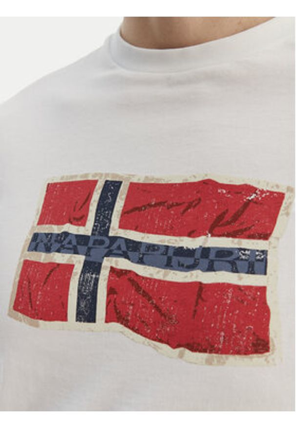Napapijri T-Shirt S-Mahsa NP0A4FZB Biały Regular Fit. Kolor: biały. Materiał: bawełna