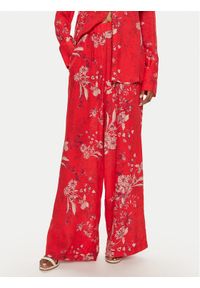 ViCOLO Spodnie materiałowe TB1274 Czerwony Relaxed Fit. Kolor: czerwony. Materiał: wiskoza