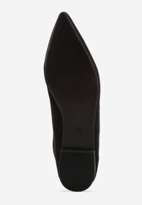 Born2be - Czarne Balerinki z Imitacji Zamszu z Noskiem w Szpic Egynome. Okazja: na co dzień, na spotkanie biznesowe, do pracy. Kolor: czarny. Materiał: zamsz. Styl: casual, biznesowy, elegancki #4