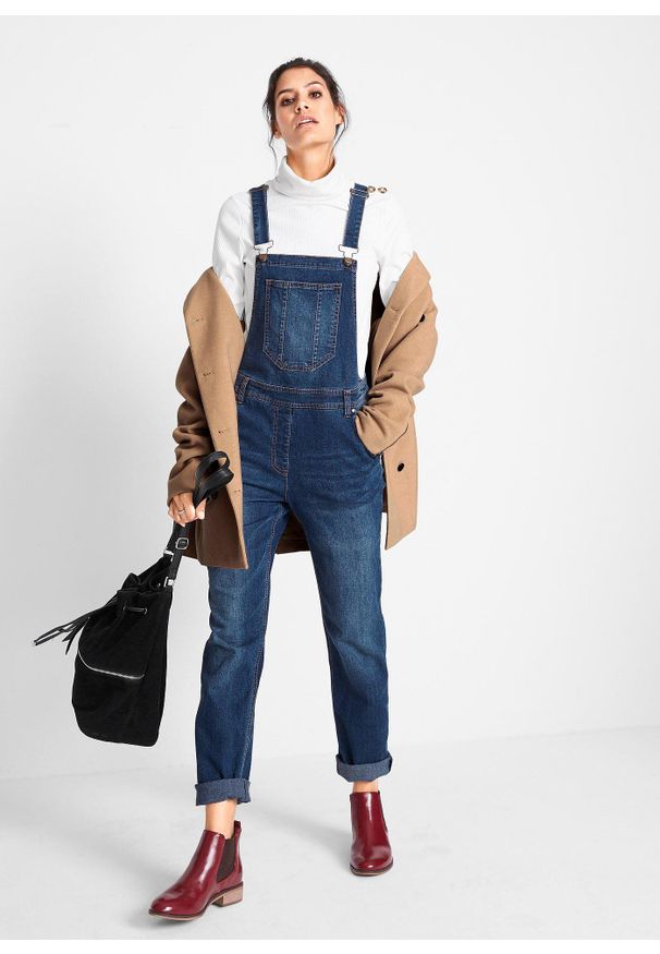 bonprix - Ogrodniczki dżinsowe Boyfriend Fit. Kolor: niebieski