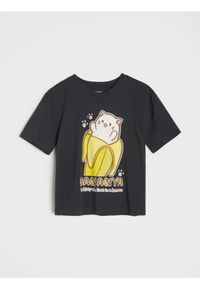 Sinsay - Bawełniana koszulka z nadrukiem Bananya - szary. Kolor: szary. Materiał: bawełna. Wzór: nadruk #1