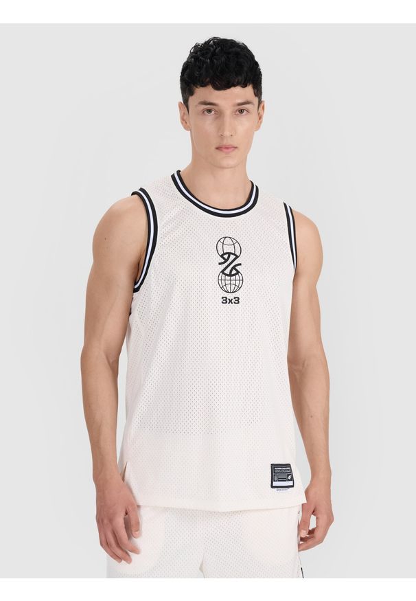 4f - 4F Tank top do koszykówki oversize szybkoschnący męski - biały S. Kolor: biały. Materiał: dzianina, włókno, materiał, syntetyk. Długość rękawa: na ramiączkach. Wzór: ażurowy, gładki. Sport: koszykówka