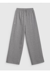 4f - 4F Spodnie dresowe z szerokimi nogawkami dziewczęce - szare 134/140 (8-10 lat). Okazja: na co dzień. Kolor: szary. Materiał: dresówka. Sezon: lato. Styl: casual #1