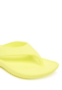 Crocs Japonki Mellow Recovery Flip 211100 Żółty. Kolor: żółty