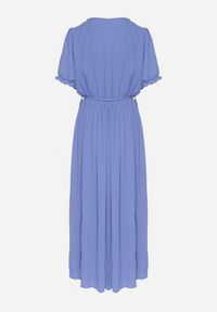 Born2be - Niebieska Kopertowa Sukienka z Bawełną i Paskiem Ivellevia. Okazja: na co dzień. Typ kołnierza: dekolt w serek. Kolor: niebieski. Materiał: bawełna. Długość rękawa: długi rękaw. Sezon: lato. Typ sukienki: kopertowe. Styl: klasyczny, casual, elegancki #6