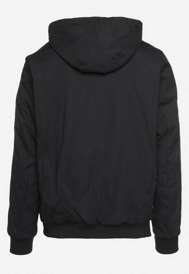 Born2be - Granatowa Kurtka Wiatrówka z Kapturem i Ściągaczami Lorendriah. Okazja: na co dzień, na spacer. Typ kołnierza: kaptur. Kolor: niebieski. Materiał: jeans. Styl: casual, elegancki, klasyczny