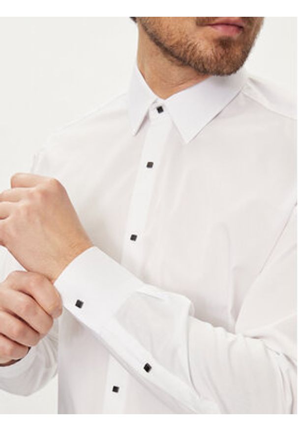 Karl Lagerfeld - KARL LAGERFELD Koszula 605000 Biały Modern Fit. Typ kołnierza: dekolt w karo. Kolor: biały. Materiał: bawełna