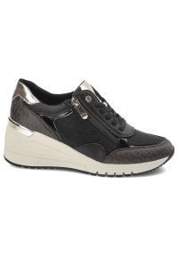Czarne Sneakersy Marco Tozzi Eleganckie Obuwie Damskie Na Koturnie. Kolor: czarny. Obcas: na koturnie