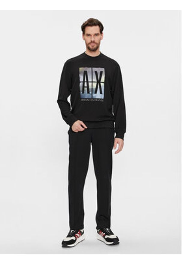 Armani Exchange Bluza 3DZMJE ZJZDZ 1200 Czarny Regular Fit. Kolor: czarny. Materiał: syntetyk