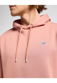 Lee - LEE MĘSKA BLUZA Z KAPTUREM LEE PLAIN HOODIE SEPIA 112363883. Typ kołnierza: kaptur. Kolor: brązowy #4