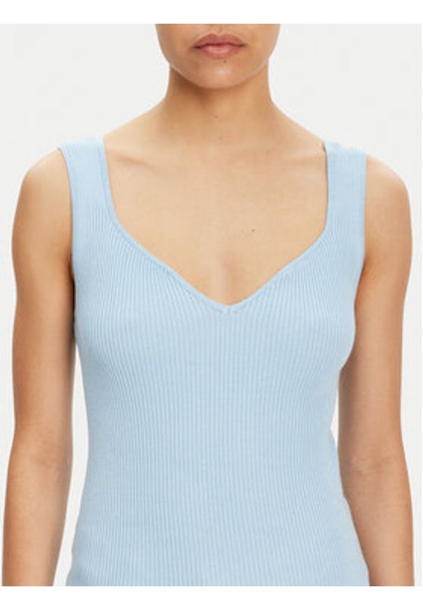 Vero Moda Top Willow 10326450 Niebieski Slim Fit. Kolor: niebieski. Materiał: wiskoza
