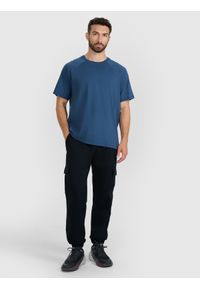 4f - 4F T-shirt oversize gładki męski - turkusowy XXL. Okazja: na co dzień. Kolor: turkusowy. Materiał: jersey, materiał, bawełna. Długość rękawa: krótki rękaw. Długość: krótkie. Wzór: gładki. Styl: klasyczny, sportowy, casual