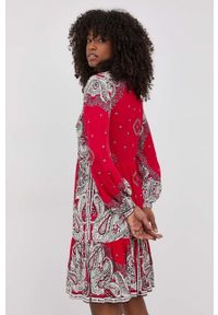 TwinSet - Twinset sukienka kolor czerwony mini rozkloszowana. Kolor: czerwony. Materiał: tkanina. Długość rękawa: długi rękaw. Typ sukienki: rozkloszowane. Długość: mini