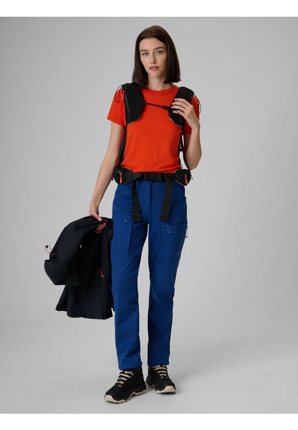 4f - 4F Spodnie trekkingowe softshell membrana 8000 damskie - granatowe S. Kolor: niebieski. Materiał: softshell. Sezon: lato. Sport: turystyka piesza