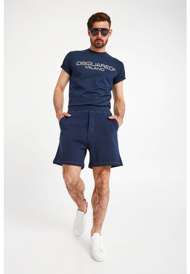 T-SHIRT DSQUARED2. Materiał: bawełna. Długość rękawa: krótki rękaw. Długość: krótkie. Wzór: nadruk