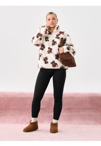 Sinsay - Prążkowane legginsy - czarny. Kolor: czarny. Materiał: prążkowany