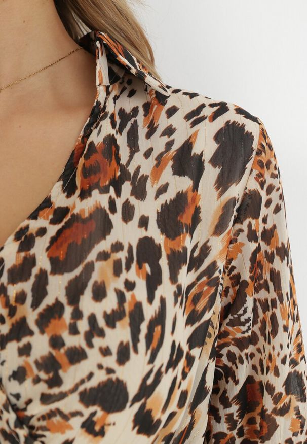 Born2be - Brązowo-Beżowa Sukienka Z Paskiem Phaenala. Kolor: brązowy. Materiał: zamsz. Wzór: motyw zwierzęcy, nadruk. Styl: klasyczny. Długość: maxi