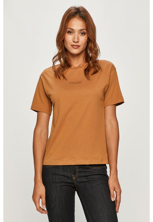 Vero Moda - T-shirt. Okazja: na co dzień. Kolor: brązowy. Materiał: bawełna, dzianina. Wzór: nadruk. Styl: casual