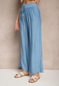 Renee - Niebieskie Spodnie Typu Palazzo o Szerokim Kroju High Waist Ozdobione Wiązaniem Yaslevia. Okazja: na co dzień. Stan: podwyższony. Kolor: niebieski. Wzór: aplikacja. Styl: elegancki, casual #3