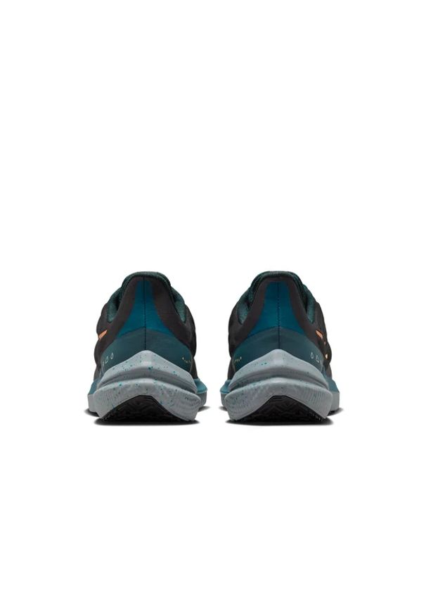 Buty do biegania męskie Nike Air Winflo 9 Shield. Okazja: do pracy, na spacer, na co dzień. Kolor: czarny. Sport: turystyka piesza
